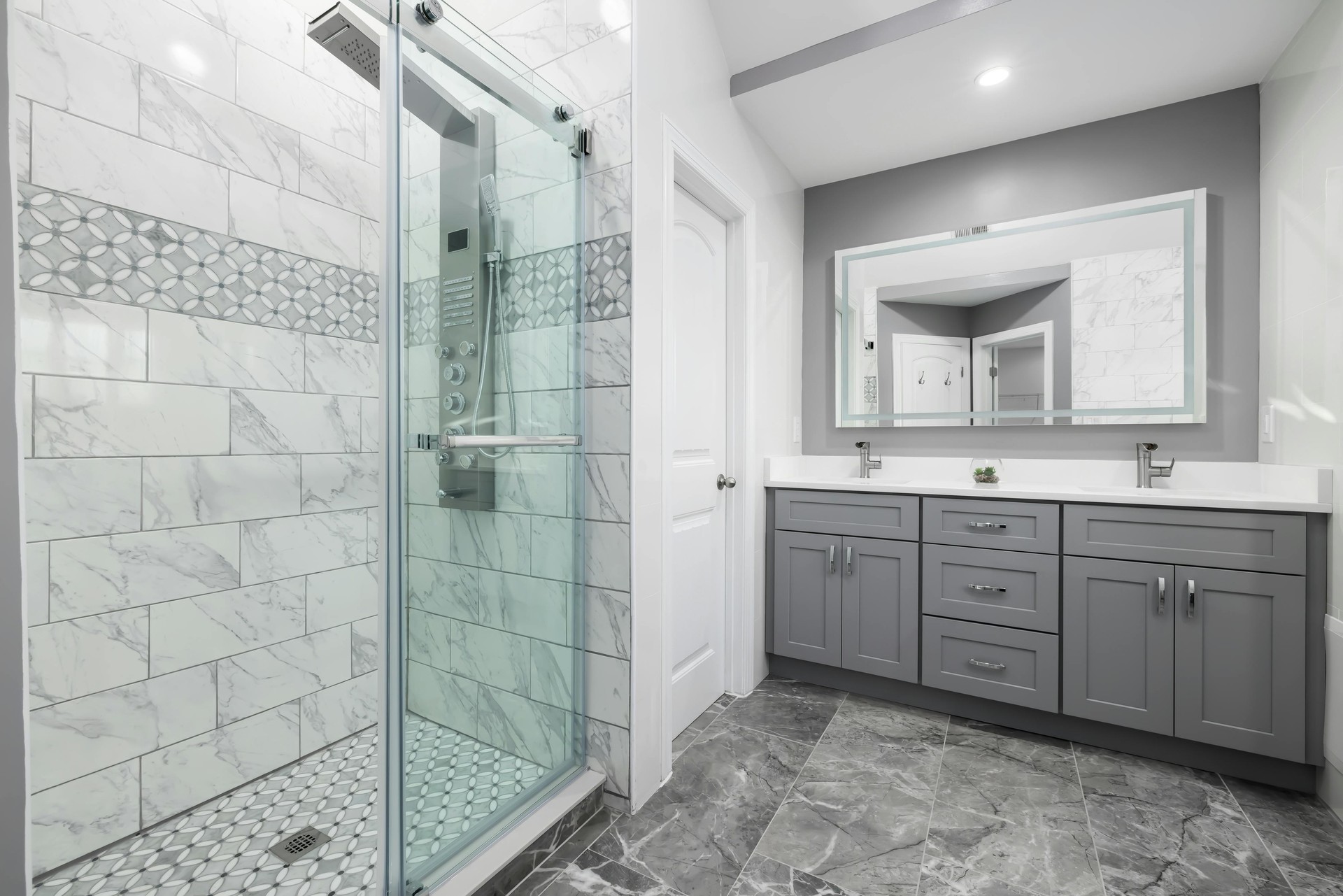 1-Day Bath Remodel Services
